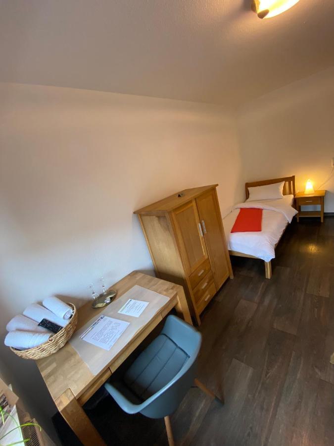 Siebenschlaefer Hof Hotell Strassbessenbach Rum bild